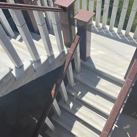 Mesaggala Palace No 5 Firstline Sea Apartment Néa Meságkala