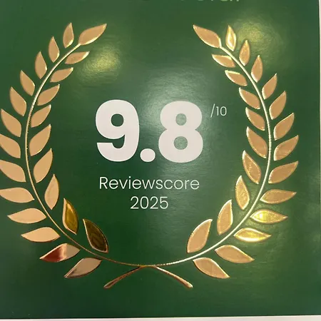 Mesaggala Palace No 5 Firstline Sea Apartment